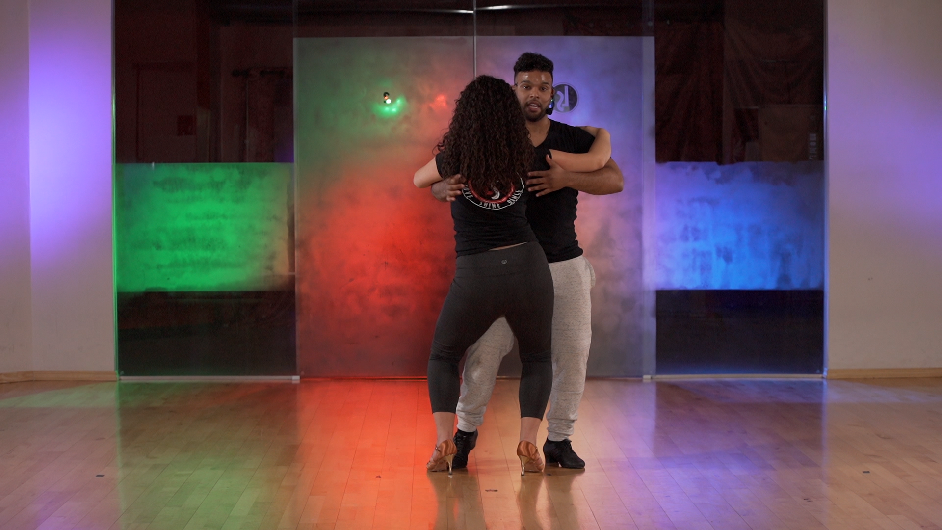 Virtual Bachata Sensual A Partnerwork Isolations Latin Street Music Dancing